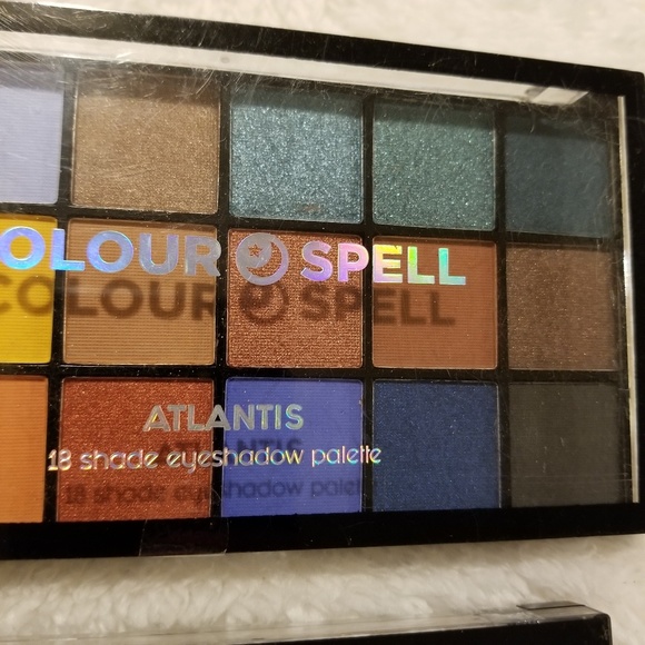 COLOUR SPELL/Atlantis WET & wild eye palletes - Picture 4 of 6
